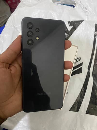 Samsung A32 (6/128)