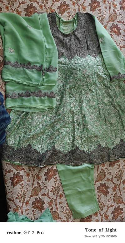 Three pieces Stitched new