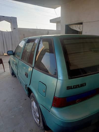 Suzuki cultus 2000