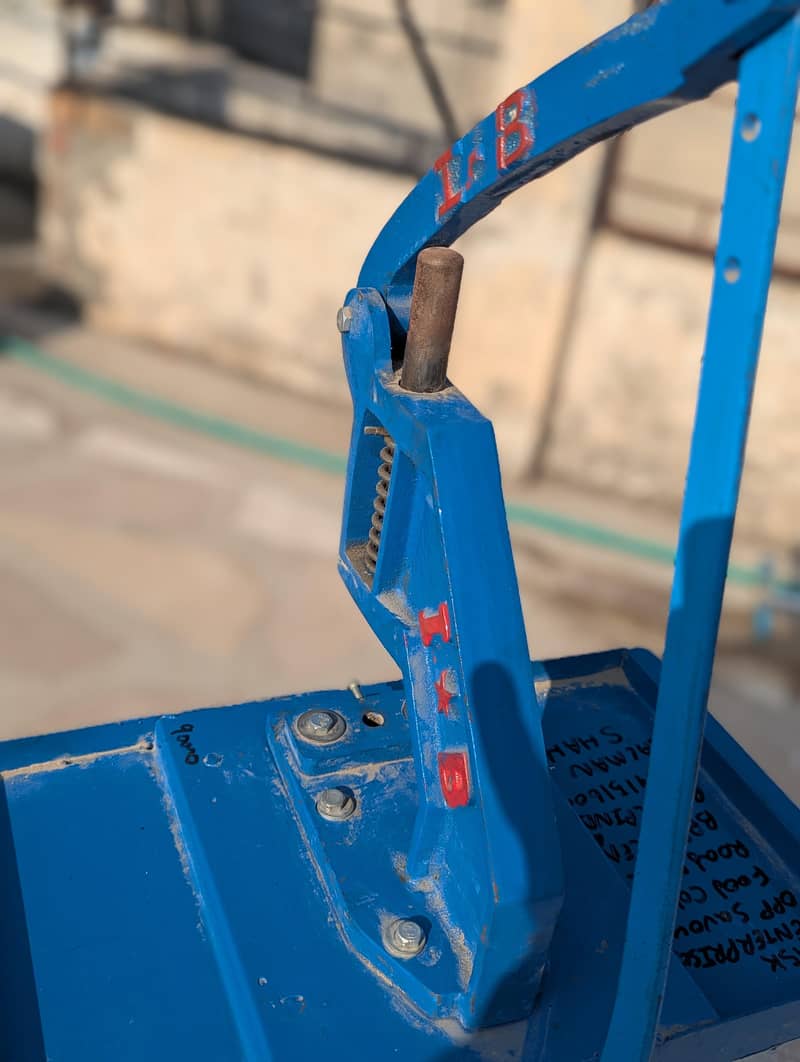 Tich button machine/ button machine 3