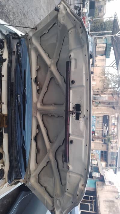 Coralla xli 2004 model