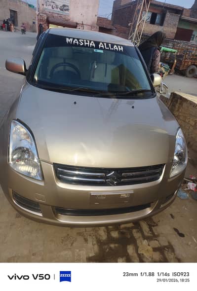 Swift 2018 Golden Colour first owner