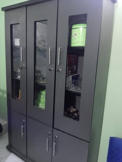 Grey color Wood showcase 4*6