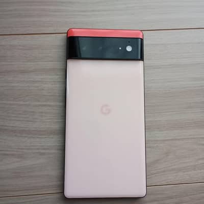 Pixel 6 8/128 original charger With Box.