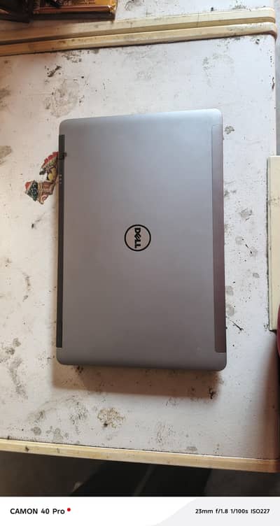 DELL i5 4th generation 8gbRAM/128 MEMORY SSD