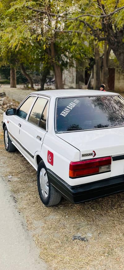 Nissan Sunny Good looking