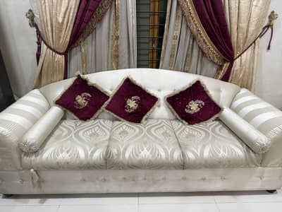 Selling my sofas at very low price