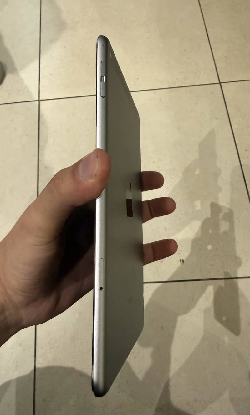 Ipad mini 4 6
