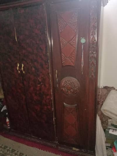 4 door wardrobe + drawer