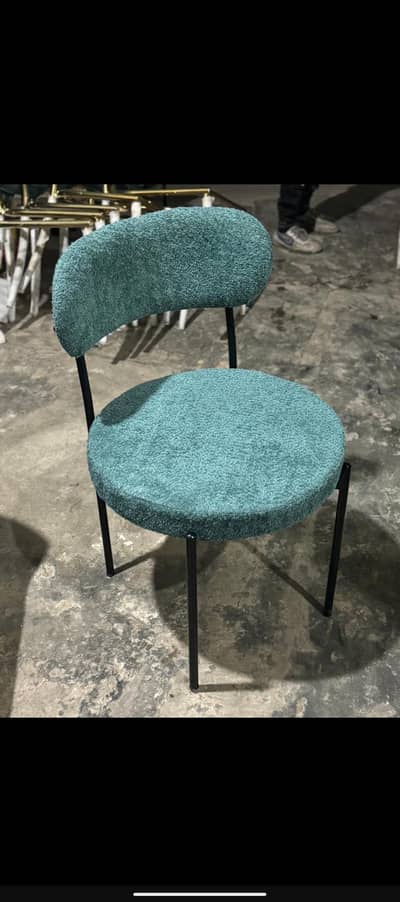 CAFE'S RESTAURANT LIVING ROOM FURNITURE AVAILABLE FOR SALE