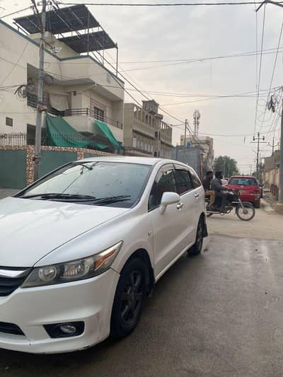 Honda stream 1800 cc
