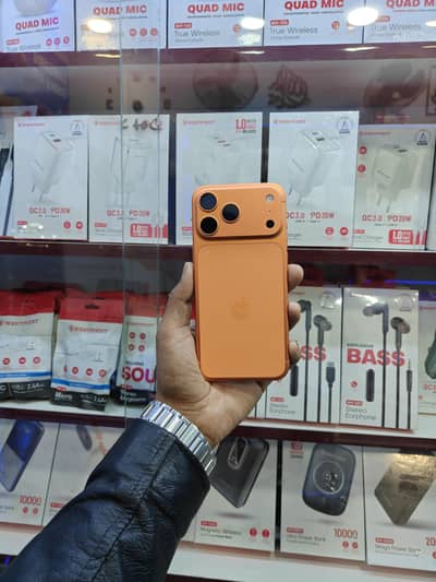 iPhone 17 Pro Max 512gb Pta 24 cycles only complete box