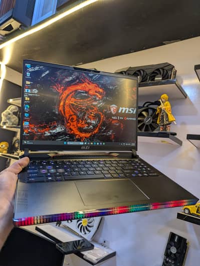 MSI Raider GE68 HX 13VF