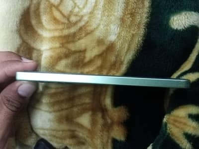 brand new no open no repair box charger sath genuine