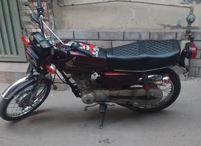 all documents clear hain fingerprints available nhi hain