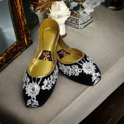 Khussas for Womens 1,500 to 3,000