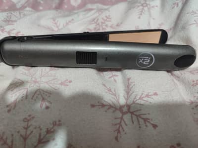 Remington hair straightener