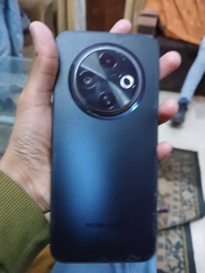 yah mobile tecno spark  30C haii