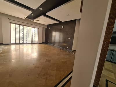 1 kanal Upper Portion For Rent In Sunny Park Society Near Pcsir Phase 2