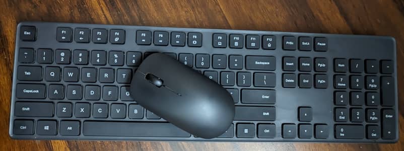 Xiaomi keyboard good conditions ,no scratch ,no fault