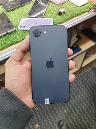 iphone 16e water pack 128gb 10\10