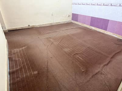 12×14 carpet for sale in gud condition