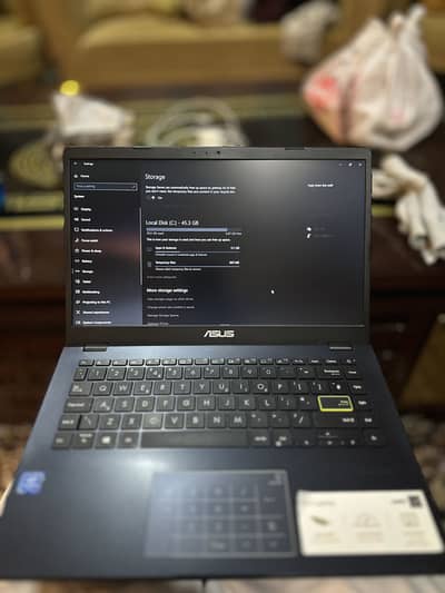 4Ram 64gb storage 128Ssg