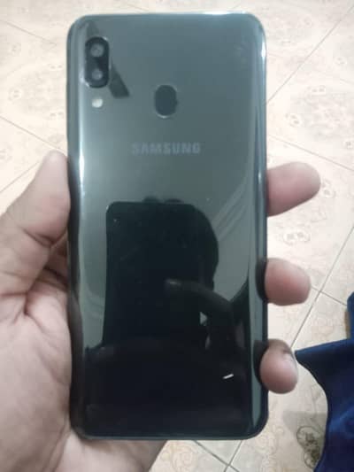 samsung galaxy A20 3/32 for sell and xchange
