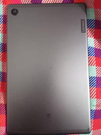 Lenovo m10 FHD plus