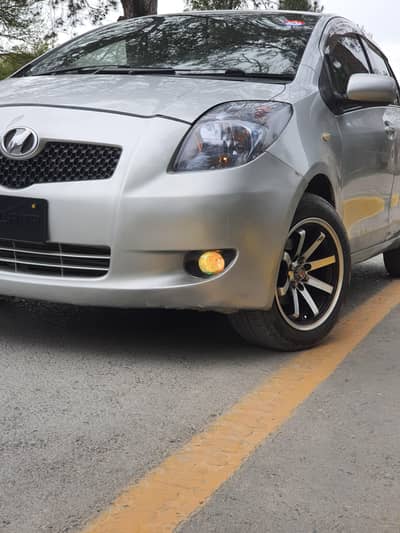 Toyoata vitz model 5import 08 1000cc power full engine