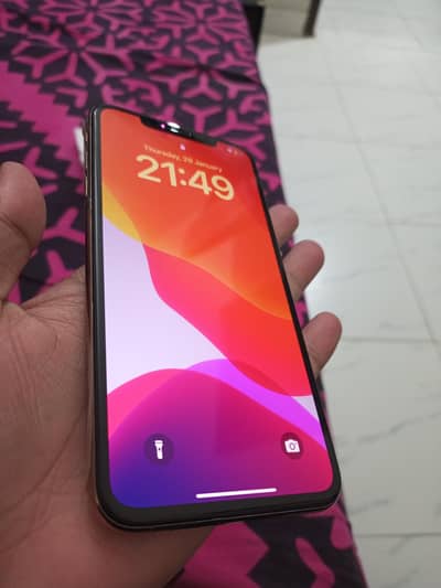 IPHONE XSMAX GOLD |  64GB | 9/10 CONDITION