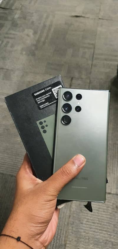 S23 ULTRA 12/256GB WITH BOX