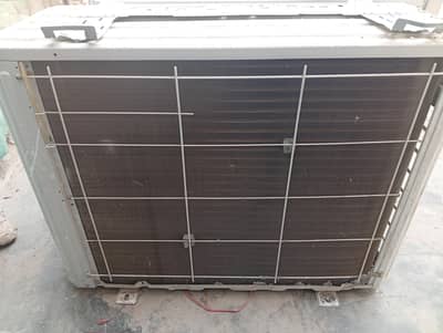 gree AC 2 ton G10 model