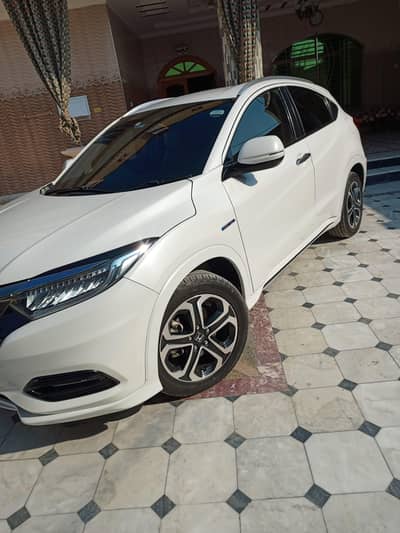 Honda vezel z sinsing 2019 model (2024 import)