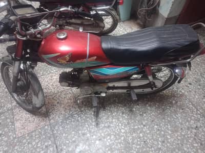 2nd hand bike 70cc for sale.
