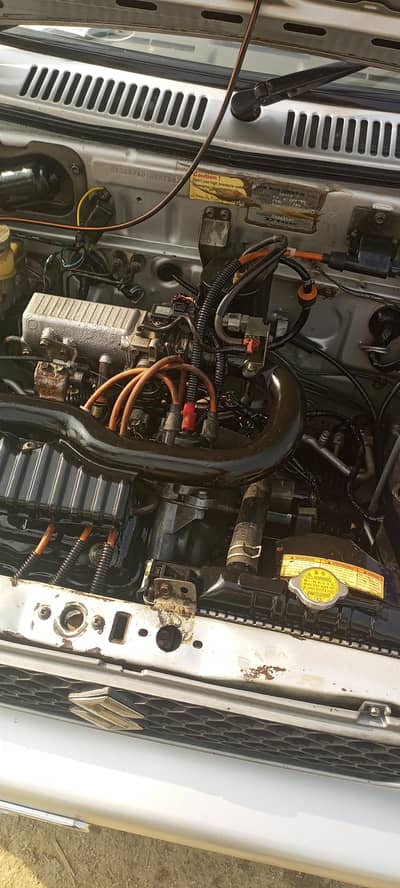 Suzuki mehran vxr 2012