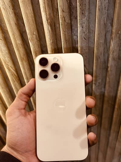 I phone 16 pro max jv