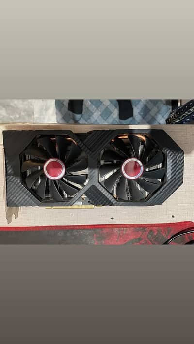 This is a Amd Rx 590 8GB only used for 6 months its in good condition