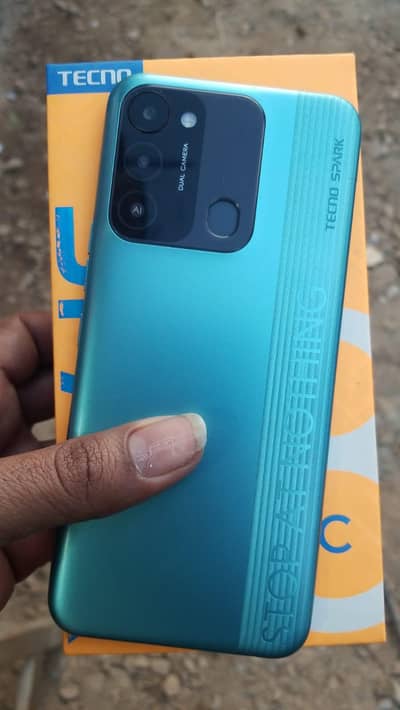 03091968896.     tecno sparks 8c 64gb