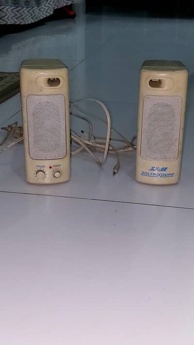 Excellent working speakers for sale