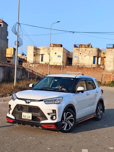 Toyota Raize Z pak 2020/25 model 4.5 greade