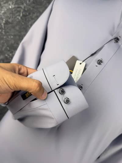 har kisim ka  kapra ban jayga oder now 03701087917