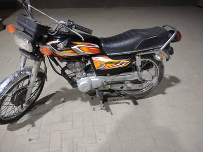 Honda CG 125 2022 model Karachi number 03182509716