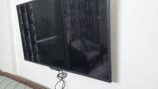 Sony 1080p smart TV for parts
