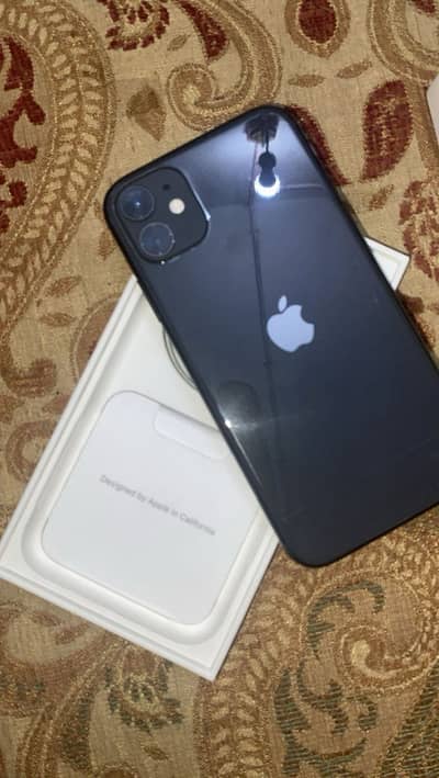 I phone 11 64 gb non ptaa 83 battery health 10/10