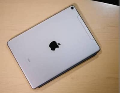 ipad pro 2017 10.5 inch  unit available and parts