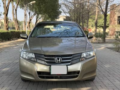 HONDA CITY 2011 EXCELLENT CONDITION LAHORE REGISTERED