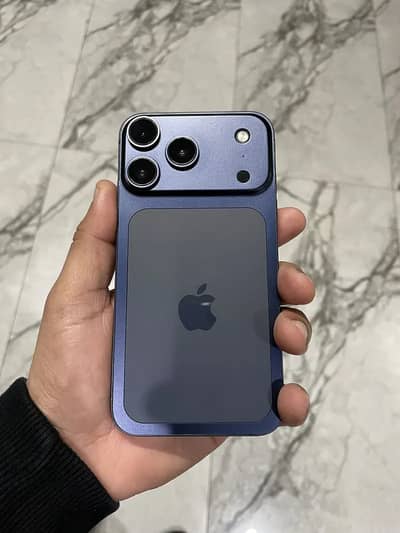 IPHONE XR Converted into 17 Pro -128 GB