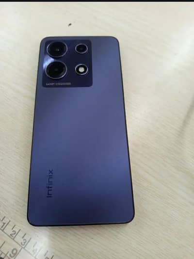 Infinix Note 30