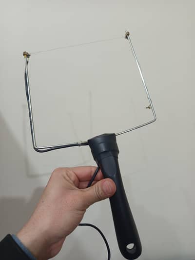 Hot wire foam cutter